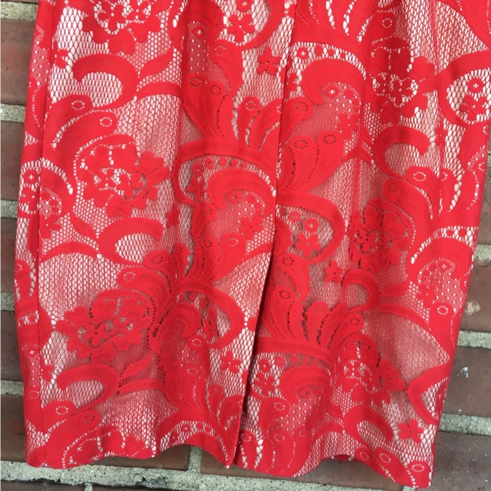 Fraiche Red Lace Sleeveless Dress - Picture 5 of 6